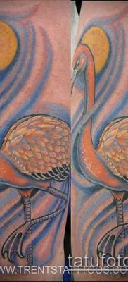 ТАТУИРОВКА ФЛАМИНГО №121 — прикольный вариант рисунка, который удачно можно использовать для преобразования и нанесения как татуировка фламинго на ноге