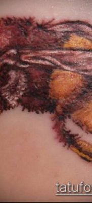ТАТУИРОВКА ШМЕЛЬ №736 — прикольный вариант рисунка, который легко можно использовать для доработки и нанесения как татуировка шмель