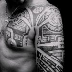ЭТНИЧЕСКИЕ ТАТУИРОВКИ №388 - уникальный вариант рисунка, который хорошо можно использовать для доработки и нанесения как этнические татуировки на спине