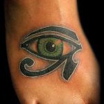 глаз гора тату №274 - крутой вариант рисунка, который удачно можно использовать для переделки и нанесения как тату глаз гора на шее