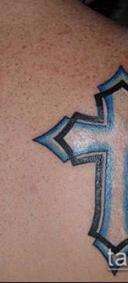 фото латинский крест тату (Tattoo) (значение) — пример рисунка — 030 tatufoto.com
