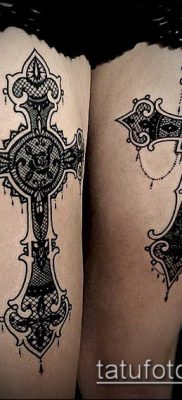 фото латинский крест тату (Tattoo) (значение) — пример рисунка — 034 tatufoto.com