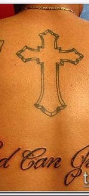 фото латинский крест тату (Tattoo) (значение) — пример рисунка — 049 tatufoto.com