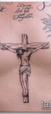 фото латинский крест тату (Tattoo) (значение) — пример рисунка — 050 tatufoto.com