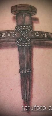фото латинский крест тату (Tattoo) (значение) — пример рисунка — 054 tatufoto.com