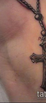 фото латинский крест тату (Tattoo) (значение) — пример рисунка — 068 tatufoto.com