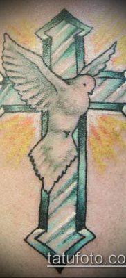 латинский крест тату №994 — уникальный вариант рисунка, который успешно можно использовать для преобразования и нанесения как латинский крест тату на руке
