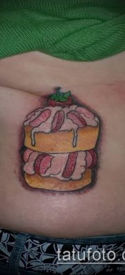 фото тату ПИРОЖНОЕ (Body tattoo cake) (значение) — пример рисунка — 051 tatufoto.com