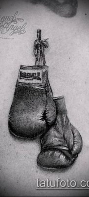 фото тату боксерские перчатки (Tattoo) (значение) — пример рисунка — 034 tatufoto.com