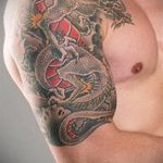 тату для мужчин №410 - уникальный вариант рисунка, который хорошо можно использовать для переработки и нанесения как тату на спину для мужчин