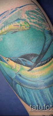 тату океан №990 — прикольный вариант рисунка, который легко можно использовать для переделки и нанесения как тату океан и кит