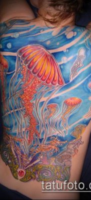тату океан №123 — классный вариант рисунка, который успешно можно использовать для доработки и нанесения как тату океан и кит