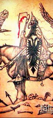 тату рыцарь №887 — прикольный вариант рисунка, который легко можно использовать для переработки и нанесения как тату рыцарь на предплечье