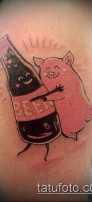 тату свинья №677 — уникальный вариант рисунка, который легко можно использовать для переделки и нанесения как тату кабан и бык