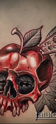 фото тату яблоко (apple tattoo) (значение) — пример рисунка — 048 tatufoto.com