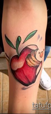 фото тату яблоко (apple tattoo) (значение) — пример рисунка — 051 tatufoto.com