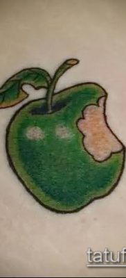 фото тату яблоко (apple tattoo) (значение) — пример рисунка — 052 tatufoto.com