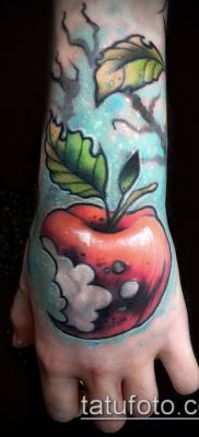 фото тату яблоко (apple tattoo) (значение) — пример рисунка — 085 tatufoto.com