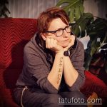 арбенина тату на шее фото что значит. Смотреть фото арбенина тату на шее фото что значит. Смотреть картинку арбенина тату на шее фото что значит. Картинка про арбенина тату на шее фото что значит. Фото арбенина тату на шее фото что значит
