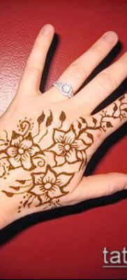 Фото Чем рисуют мехенди (Tattoo) (значение) — пример рисунка — 035 tatufoto.com