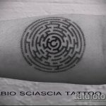 Фото тату лабиринт рисунок (Tattoo labyrin) (значение) - пример рисунка - 030 tatufoto.com
