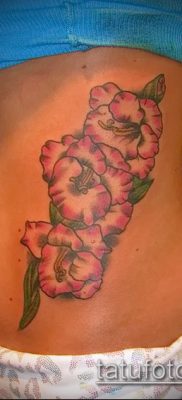 Фото тату гладиолус — пример рисунка — 30052017 — пример — 025 Tattoo gladiolus