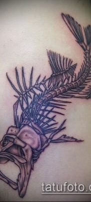 Фото тату скелет рыбы — пример рисунка — 30052017 — пример — 003 Fish skeleton tattoo