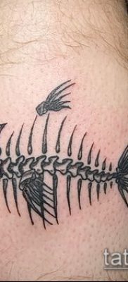Фото тату скелет рыбы — пример рисунка — 30052017 — пример — 016 Fish skeleton tattoo