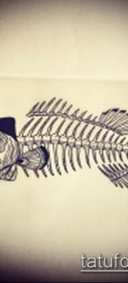 Фото тату скелет рыбы — пример рисунка — 30052017 — пример — 022 Fish skeleton tattoo