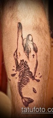 Фото тату скелет рыбы — пример рисунка — 30052017 — пример — 062 Fish skeleton tattoo
