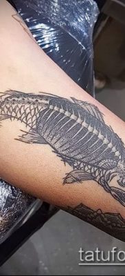 Фото тату скелет рыбы — пример рисунка — 30052017 — пример — 067 Fish skeleton tattoo