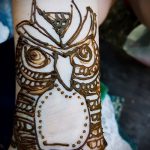 Фото рисунок совы хной мехенди - 04062017 - пример - 039 owl henna 131111