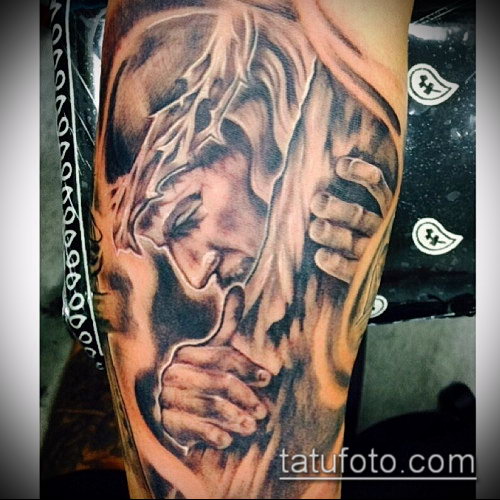 Фото тату Иисуса Христа — 07062017 — пример — 078 Photos tattoo of Jesus Christ