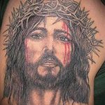 Фото тату Иисуса Христа №552 - эксклюзивный вариант рисунка, который успешно можно использовать для переделки и нанесения как тату иисуса христа на боку
