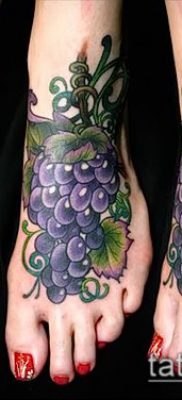 Фото тату виноград — 20062017 — пример — 054 Tattoo grapes_tatufoto.com
