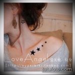 Фото тату звезды на ключице №350 - классный вариант рисунка, который хорошо можно использовать для доработки и нанесения как тату звезды на ключицах у девушек