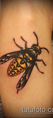 Фото тату оса насекомое — мехенди — 12062017 — пример — 002 Tatu wasp insect