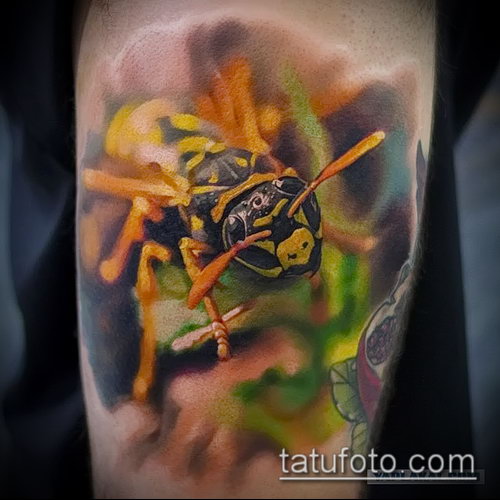 Фото тату оса насекомое - мехенди - 12062017 - пример - 011 Tatu wasp insect