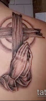 Фото тату руки молитва — 12062017 — пример — 023 Tattoo hands prayer