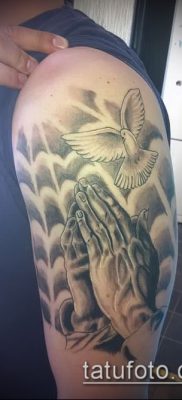Фото тату руки молитва — 12062017 — пример — 112 Tattoo hands prayer