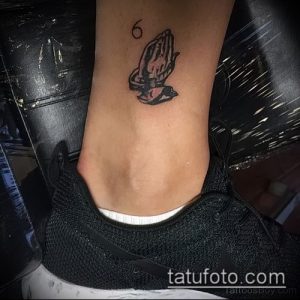 Фото тату руки молитва - 12062017 - пример - 141 Tattoo hands prayer