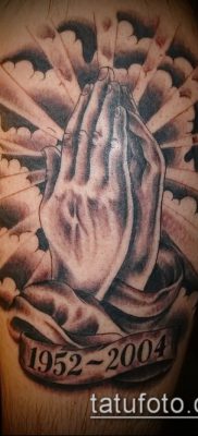 Фото тату руки молитва — 12062017 — пример — 147 Tattoo hands prayer
