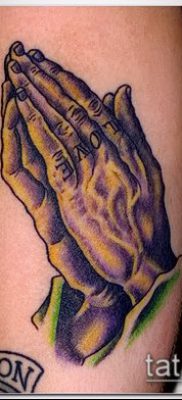 Фото тату руки молитва — 12062017 — пример — 151 Tattoo hands prayer
