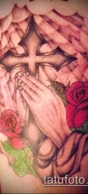 Фото тату руки молитва — 12062017 — пример — 167 Tattoo hands prayer