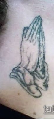 Фото тату руки молитва — 12062017 — пример — 181 Tattoo hands prayer