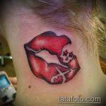 тату губы №188 - классный вариант рисунка, который хорошо можно использовать для переработки и нанесения как тату губы красные