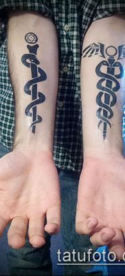 Фото тату крылья Гермеса — 06072017 — пример — 050 Tattoo wings of Hermes