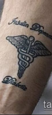 Фото тату крылья Гермеса — 06072017 — пример — 056 Tattoo wings of Hermes.ru_