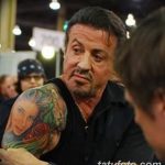 фото Тату Сильвестра Сталлоне от 27.07.2017 №019 - Sylvester Stallone Tattoo_tatufoto