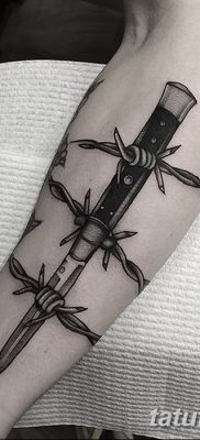 фото тату колючая проволока от 26.07.2017 №015 — Tattoo barbed wire_tatufoto.com